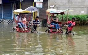 असम में बाढ़ की स्थिति बनी हुई है गंभीर, 8 और लोगों की मौत