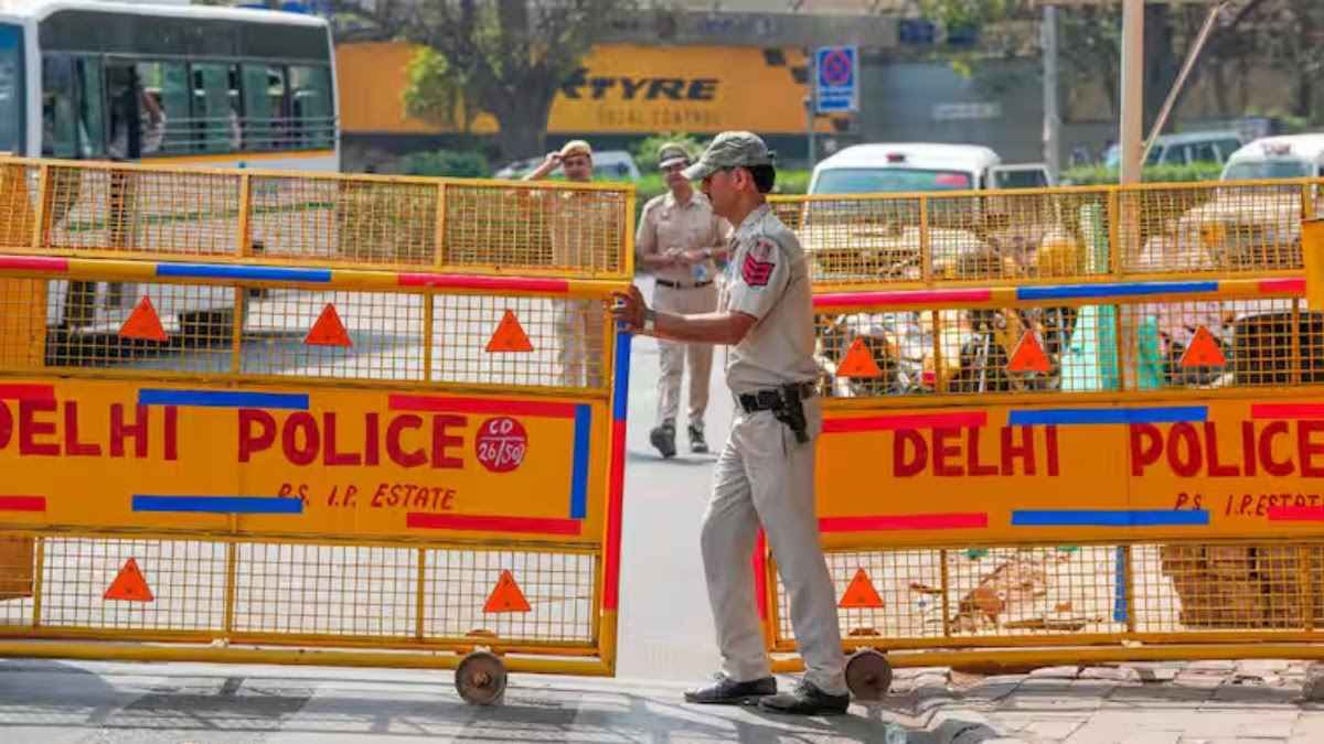 दिल्ली के स्कूल के बाहर विस्फोट: एनआईए, एनएसजी की टीमें जांच में शामिल; आतिशी ने भाजपा को ठहराया जिम्मेदार