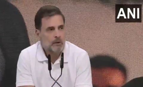 मोहन भागवत का ‘सच्ची स्वतंत्रता’ वाला बयान ‘राजद्रोह’ के समान है: राहुल गांधी