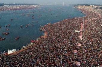 बिहार: आरिफ मोहम्मद खान, नीतीश और तेजस्वी ने महाकुम्भ में श्रद्धालुओं की मौत पर शोक जताया