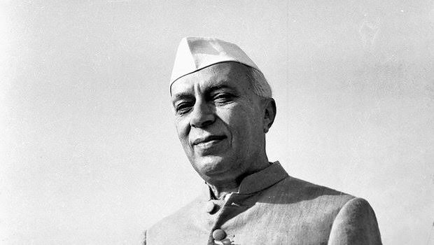 नेहरू को प्रॉपगैंडा और फेक न्यूज से नहीं तथ्यों और उनकी किताबों से समझने की जरूरत