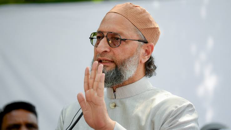 'वक्फ संशोधन विधेयक असंवैधानिक; अनुच्छेद 14, 25, 26 और 29 का गंभीर उल्लंघन': असदुद्दीन ओवैसी