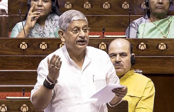 'वक्फ संशोधन विधेयक पारदर्शिता लाएगा, विपक्ष गलत बयानबाजी कर रहा है': जेडी-यू नेता राजीव रंजन सिंह