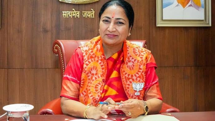 दिल्ली में आप सरकार की 177 मनोनयन नियुक्तियां रद्द, भाजपा सरकार का बड़ा फैसला