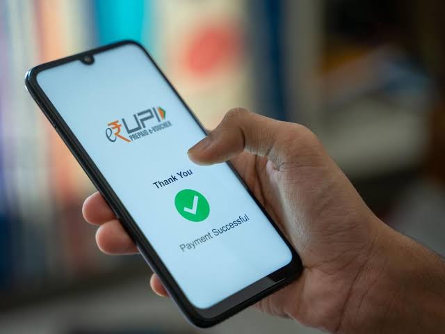 क्या 2000 से अधिक के यूपीआई पेमेंट पर लगेगा जीएसटी? सरकार ने दी सफाई