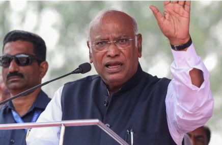 आज बिहार दौरे पर कांग्रेस अध्यक्ष मल्लिकार्जुन खड़गे, बक्सर में जनसभा को करेंगे संबोधित