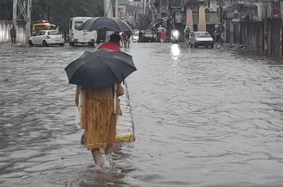 जम्मू-कश्मीर के रामबन में भारी बारिश के कारण तीन लोगों की मौत, 100 से अधिक लोगों को बचाया गया