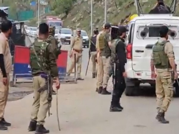 जम्मू-कश्मीर के सीएम उमर ने पहलगाम आतंकी हमले पर जताया दुख, हमलावरों को बताया 'जानवर'