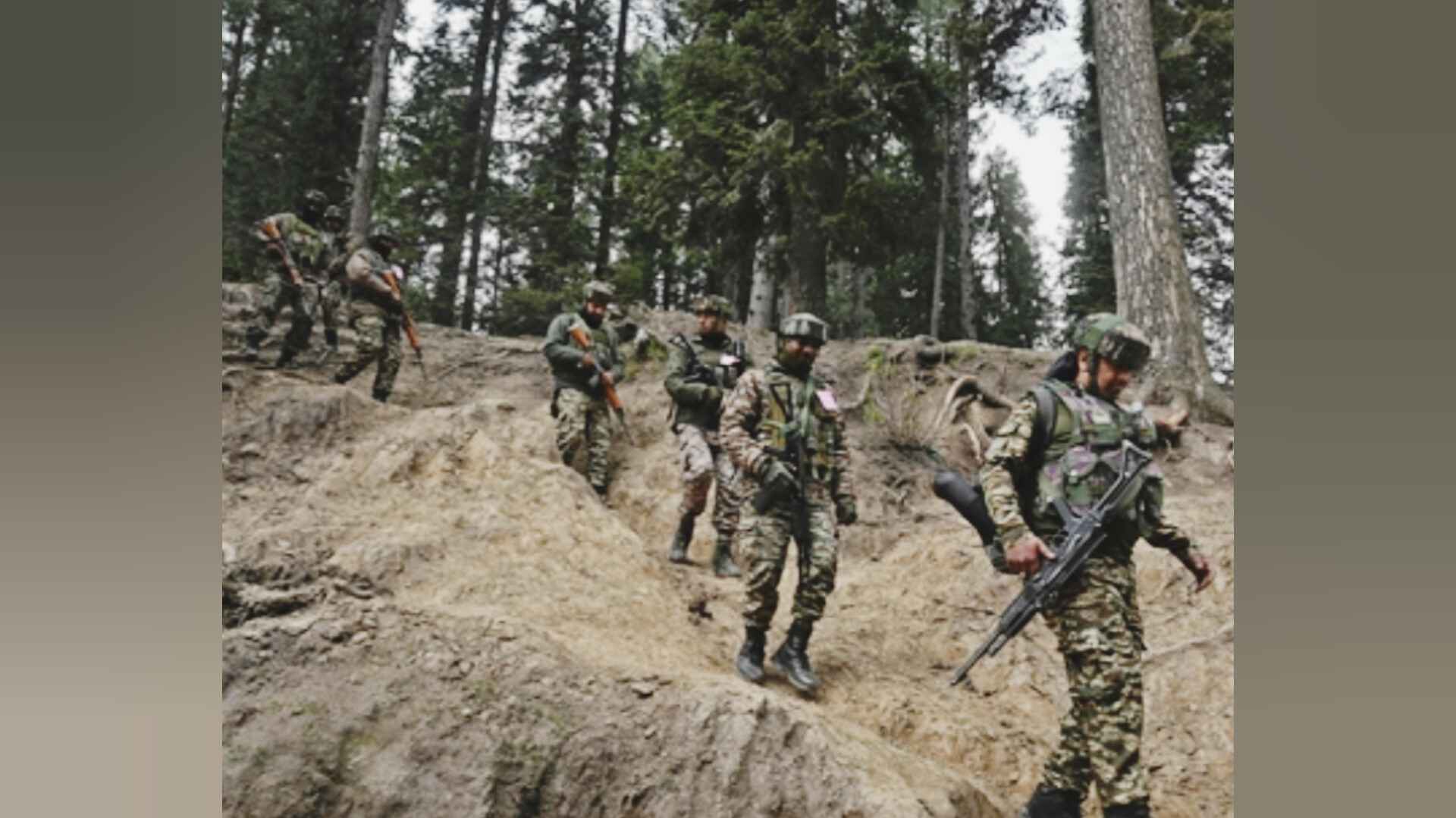 पहलगाम आतंकी हमले के बाद पाकिस्तान ने एलओसी पर की गोलीबारी, भारतीय सेना ने भी किया पलटवार