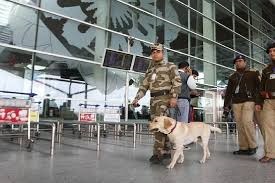 भारत-पाक तनाव: दिल्ली हवाई अड्डे पर हवाई यात्रा में अव्यवस्था जारी, 228 उड़ानें रद्द