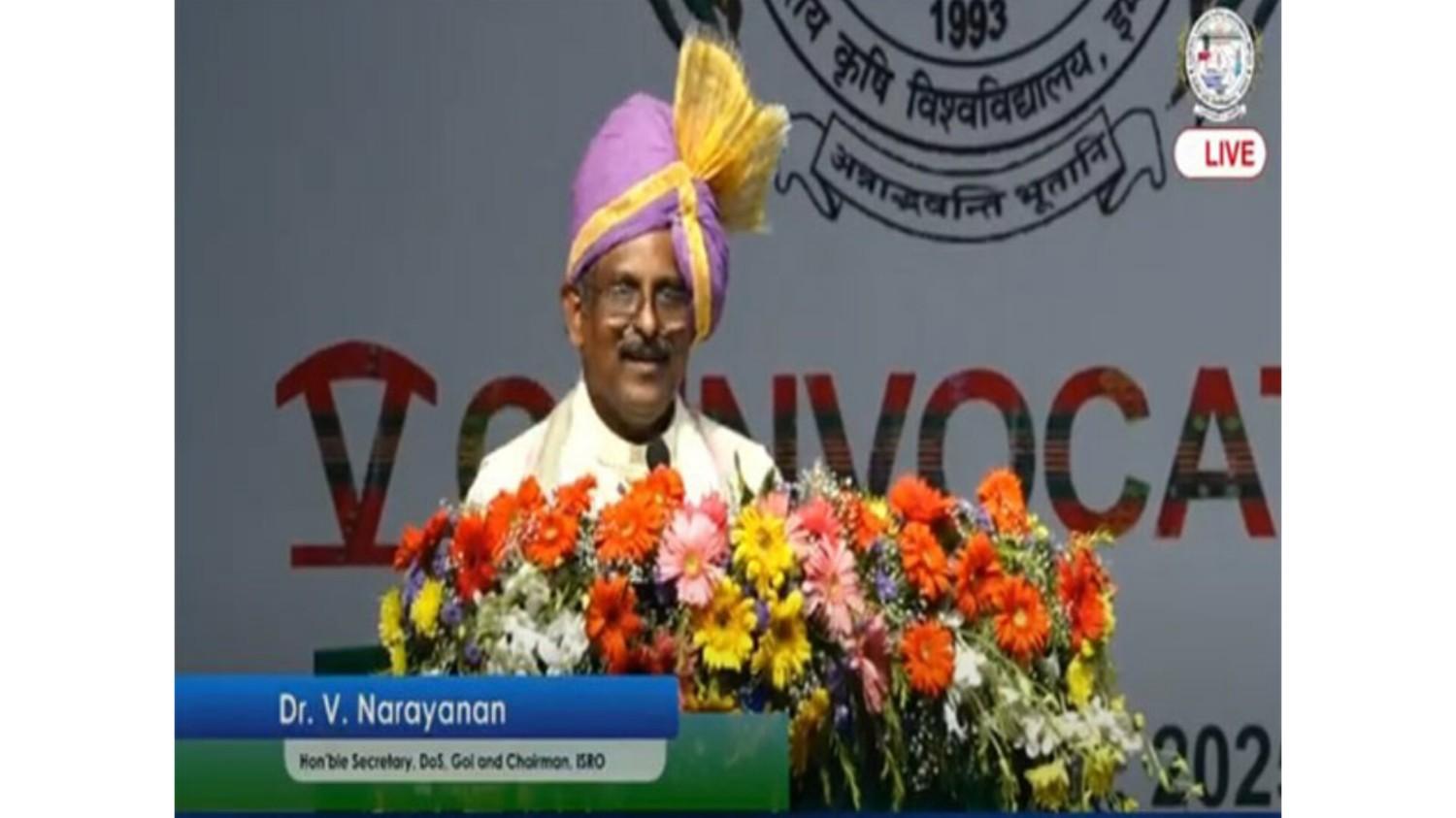 इसरो प्रमुख वी नारायणन : सुरक्षा सुनिश्चित करने के लिए 10 उपग्रहों पर काम चल रहा है