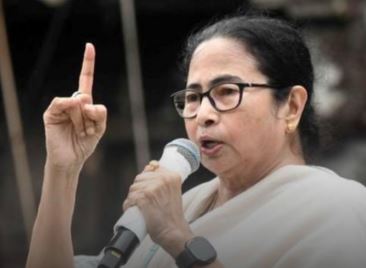 ममता ने मेरे पति की रिहाई के लिए प्रयास का आश्वासन दिया: पाकिस्तान की हिरासत में बंद जवान की पत्नी