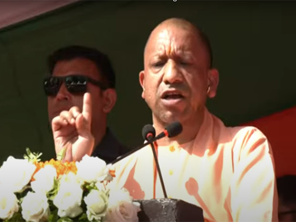 'हम छेड़ेंगे नहीं, पर अगर कोई छेड़ेगा तो हम छोड़ेंगे नहीं': पाकिस्तान पर बरसे योगी आदित्यनाथ
