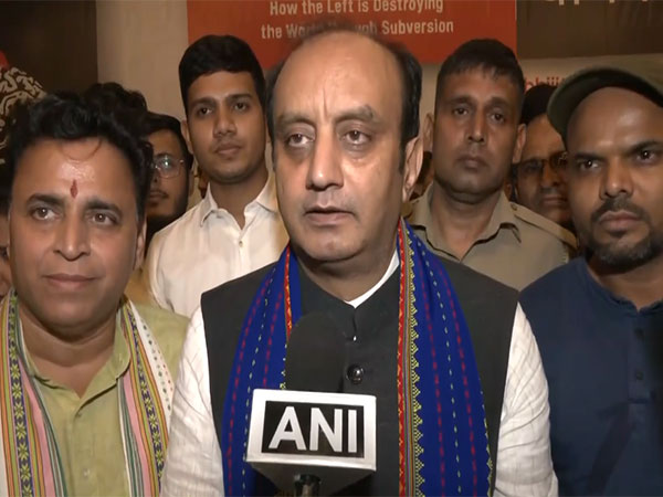 जिन्हें हमास और हिजबुल्लाह की यात्राओं में सच्चाई देखी, उन्हें तिरंगा यात्रा में राजनीति नजर आ रही है: सुधांशु त्रिवेदी