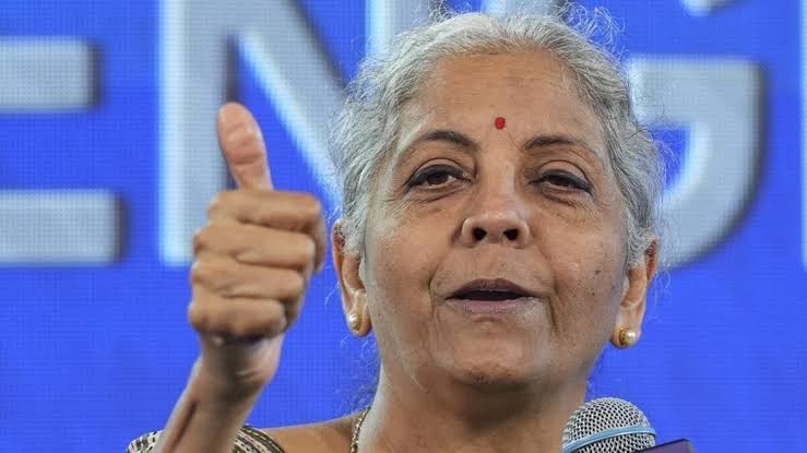 निर्मला सीतारमण को मानहानि मामले में दिल्ली कोर्ट का नोटिस, आप विधायक की पत्नी ने लगाए गंभीर आरोप