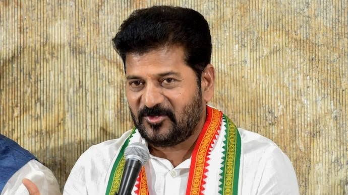 तेलंगाना के मुख्यमंत्री रेवंत रेड्डी ने पीएम मोदी से पूछा: 'ऑपरेशन सिंदूर' में कितने राफेल विमान गिराए गए?'