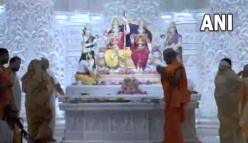 राम मंदिर में विराजमान हुए राजा राम, राम दरबार की हुई प्राण प्रतिष्ठा