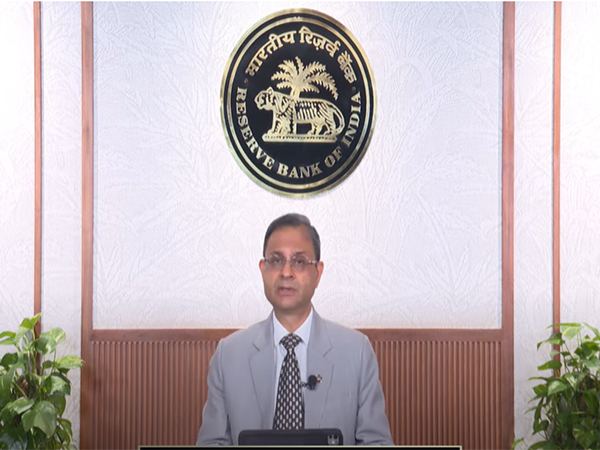 आरबीआई का आम आदमी को बड़ा तोहफा, रेपो रेट 0.50 प्रतिशत घटाया, सस्ती होगी लोन की ईएमआई