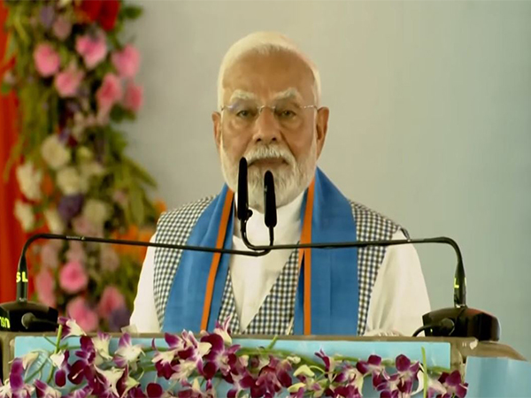 'ये लोग बिहारियों के दिल में जगह नहीं बना सकते', बिहार में इंडिया गठबंधन पर जमकर बरसे पीएम मोदी