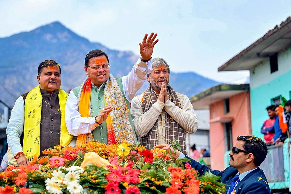 धामी सरकार ग्रामीण पेयजल आपूर्ति के लिए तैयार करेगी जलसखी