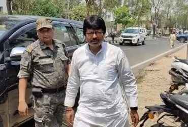 झारखंड के पूर्व मंत्री योगेंद्र साव के खिलाफ मनी लॉन्ड्रिंग मामले में ईडी की छापेमारी