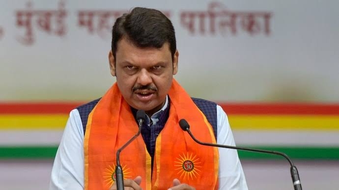 मराठी के नाम पर हिंसा अस्वीकार्य: फडणवीस ने दी सख्त कार्रवाई की चेतावनी