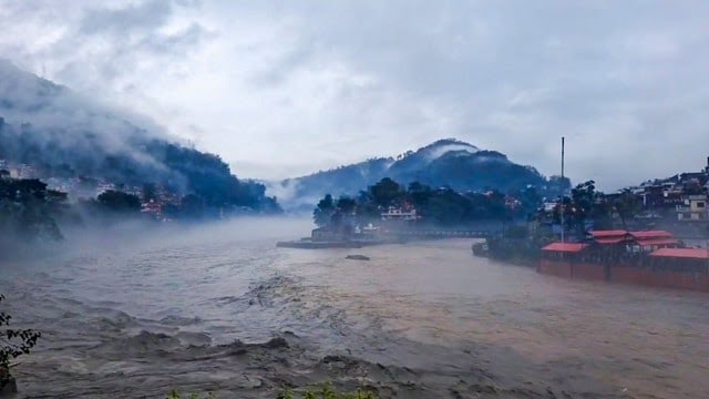 हिमाचल प्रदेश: 20 जून से अब तक मानसून के कहर से राज्य में 91 लोगों की मौत