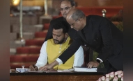 एयर इंडिया विमान हादसा: एविएशन मिनिस्टर ने कहा, 'जल्दबाजी में निष्कर्ष न निकालें'
