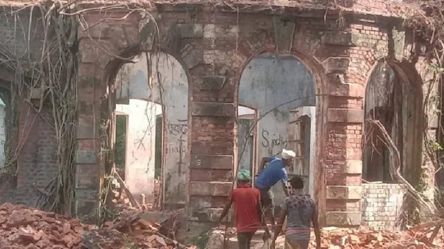 बांग्लादेश: सत्यजित राय के पुश्तैनी घर का तोड़फोड़ रुका: भारत की पहल से धरोहर बची