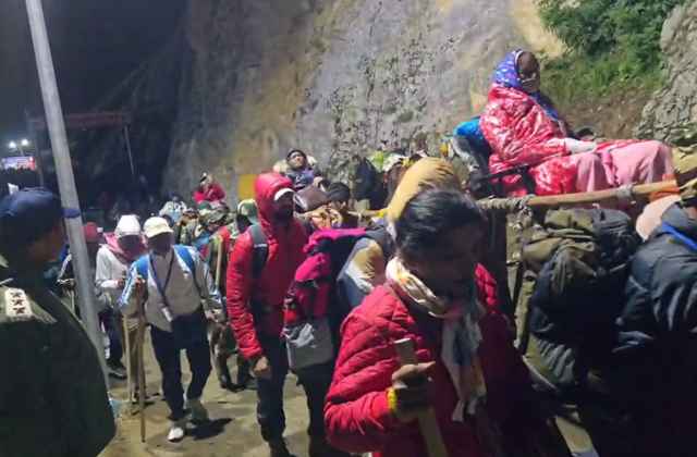 अमरनाथ यात्रा स्थगित, बालटाल और पहलगाम दोनों रास्ते बंद; जानें श्रद्धालु कब से कर सकेंगे दर्शन