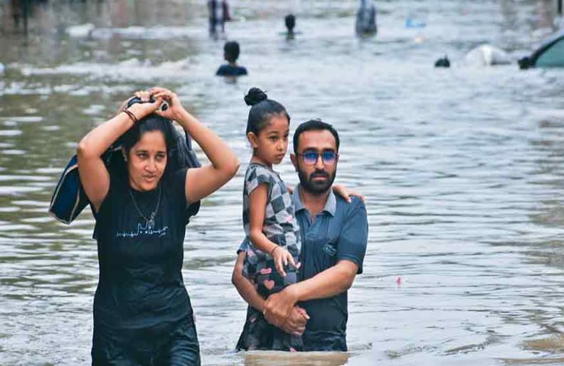 जलवायु परिवर्तनः मार गरीबों पर