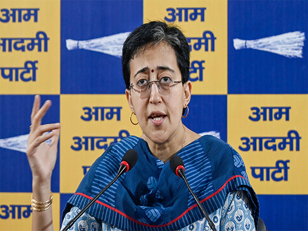 अनगिनत छापों और जांच के बावजूद किसी भी 'आप' नेता के खिलाफ भ्रष्टाचार का एक भी रुपया नहीं मिला: आतिशी