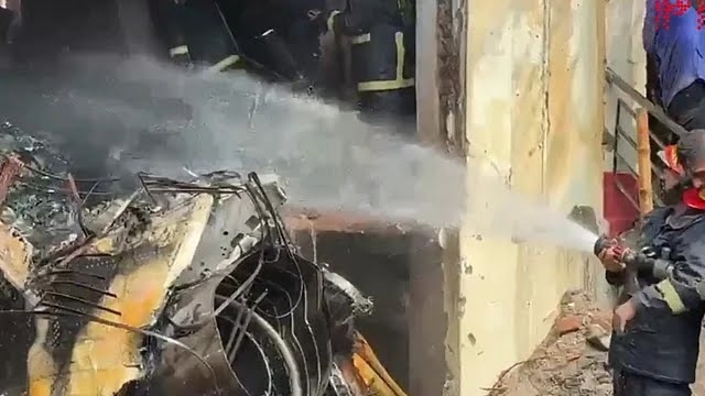बांग्लादेश वायुसेना का मेड इन चाइना प्लेन दुर्घटनाग्रस्त, 19 मौत, 160 से अधिक लोग घायल