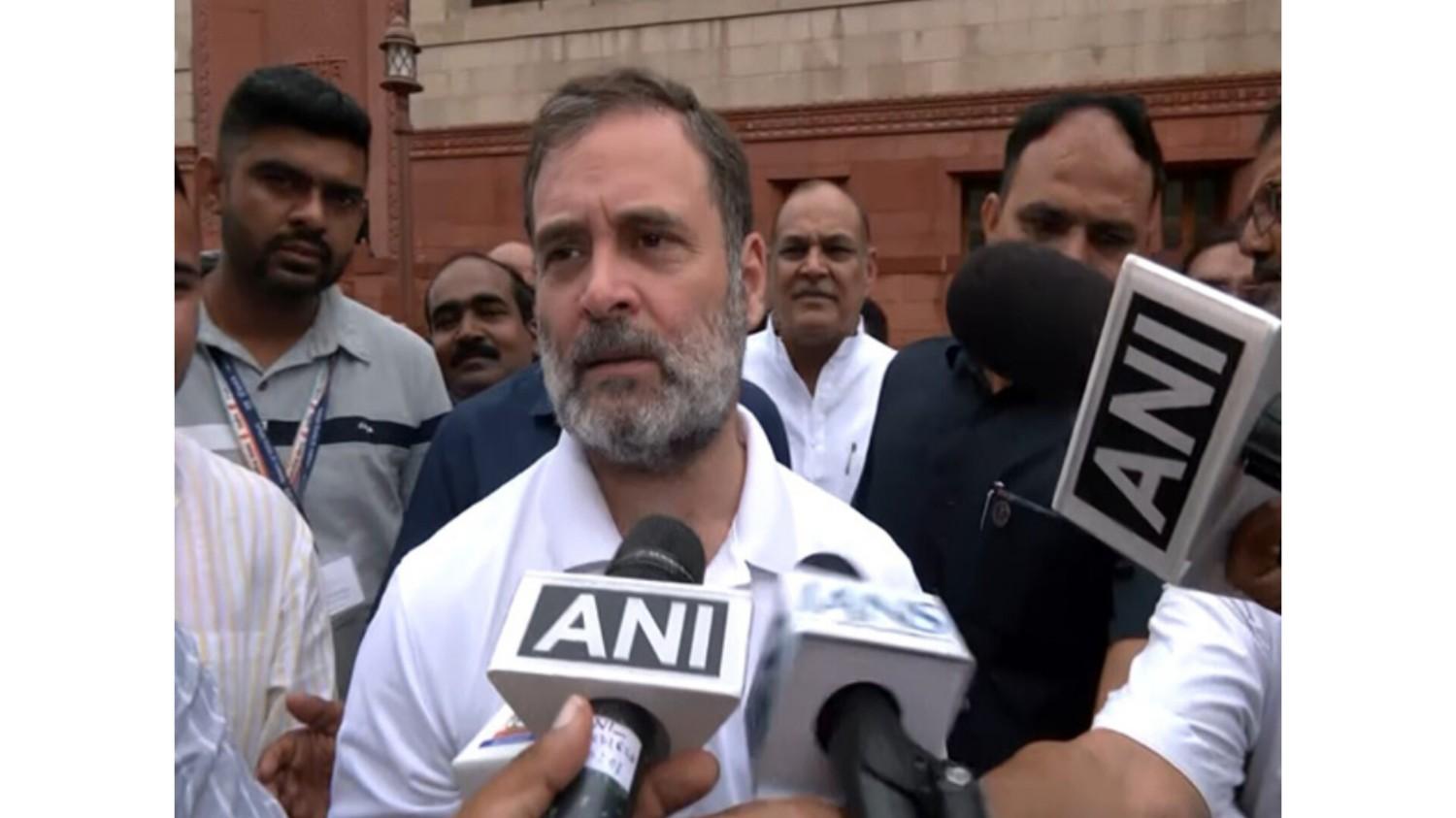 डोनाल्ड ट्रंप के सीजफायर दावों के बीच राहुल गांधी ने पीएम मोदी पर साधा निशाना, कहा 