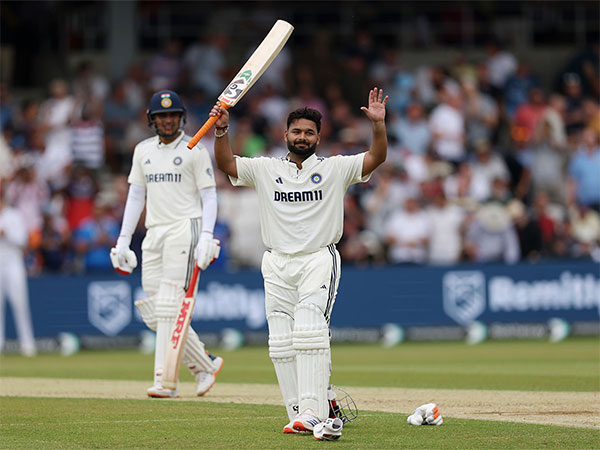 भारत बनाम इंग्लैंड: मैनचेस्टर टेस्ट के पहले ही दिन ऋषभ पंत को लगी चोट, बल्लेबाजी पर रहेगा सस्पेंस