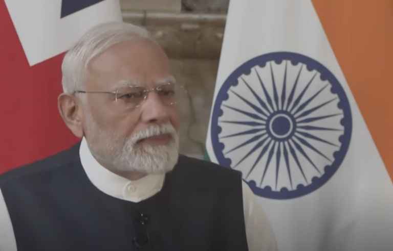 भारत-यूके ऐतिहासिक व्यापार समझौता: क्या होगा सस्ता, किसे मिलेगा फायदा और पीएम मोदी ने क्या कहा?