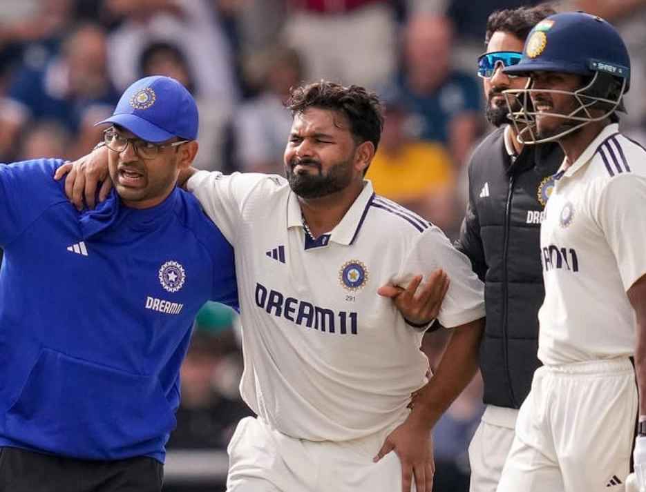 भारत बनाम इंग्लैंड: चोट के बावजूद बल्लेबाजी करने आए पंत, बीसीसीआई ने कहा- 'विकेटकीपिंग नहीं करेंगे'