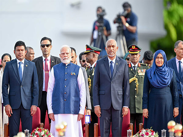 मालदीव स्वतंत्रता दिवस समारोह में मुख्य अतिथि बने पीएम मोदी, रक्षा बलों की परेड देखी