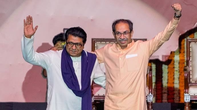 उद्धव ठाकरे के 65वें जन्मदिन पर राज का मातोश्री दौरा, 13 साल बाद घर में रखा कदम