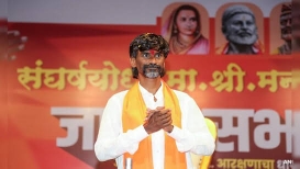भाषाई युद्ध के बाद अब मराठा आरक्षण विवाद? मनोज जरांगे ने फिर दी आंदोलन की चेतावनी