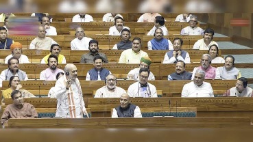 ऑपरेशन सिंदूर पर विपक्ष के 5 तीखे सवाल, जिनका सरकार ने दिया करारा जवाब