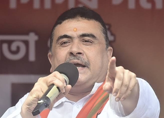 बीजेपी नेता शुभेंदु अधिकारी के काफिले पर हमला, बंगाल की सियासत में फिर बढ़ा तनाव