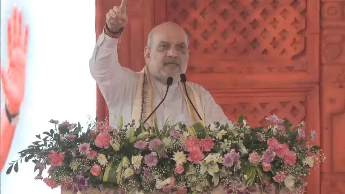 घुसपैठिए हैं विपक्ष का वोट बैंक, इसलिए कर रहे एसआईआर का विरोध: अमित शाह