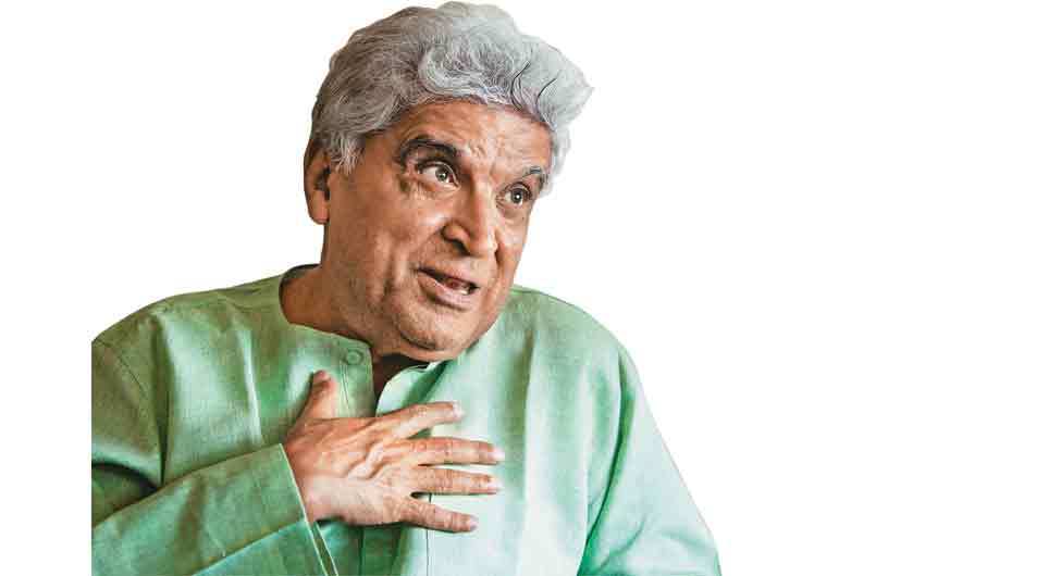 रिलीज़ के 50 साल बाद: 'शोले' की कहानी जावेद अख्तर की जबानी