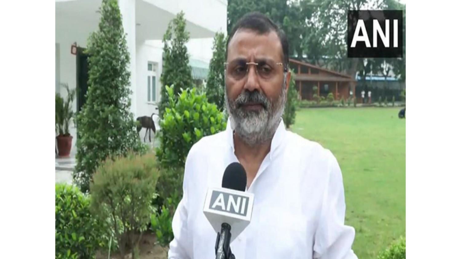 निशिकांत दुबे ने विपक्ष के'वोट चोरी' के आरोप का किया पलटवार, कहा 