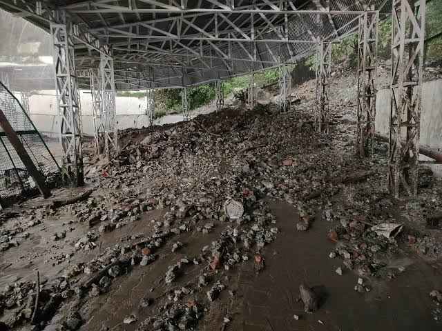 जम्मू-कश्मीर के वैष्णो देवी मंदिर के पास भूस्खलन, अबतक 30 लोगों की मौत