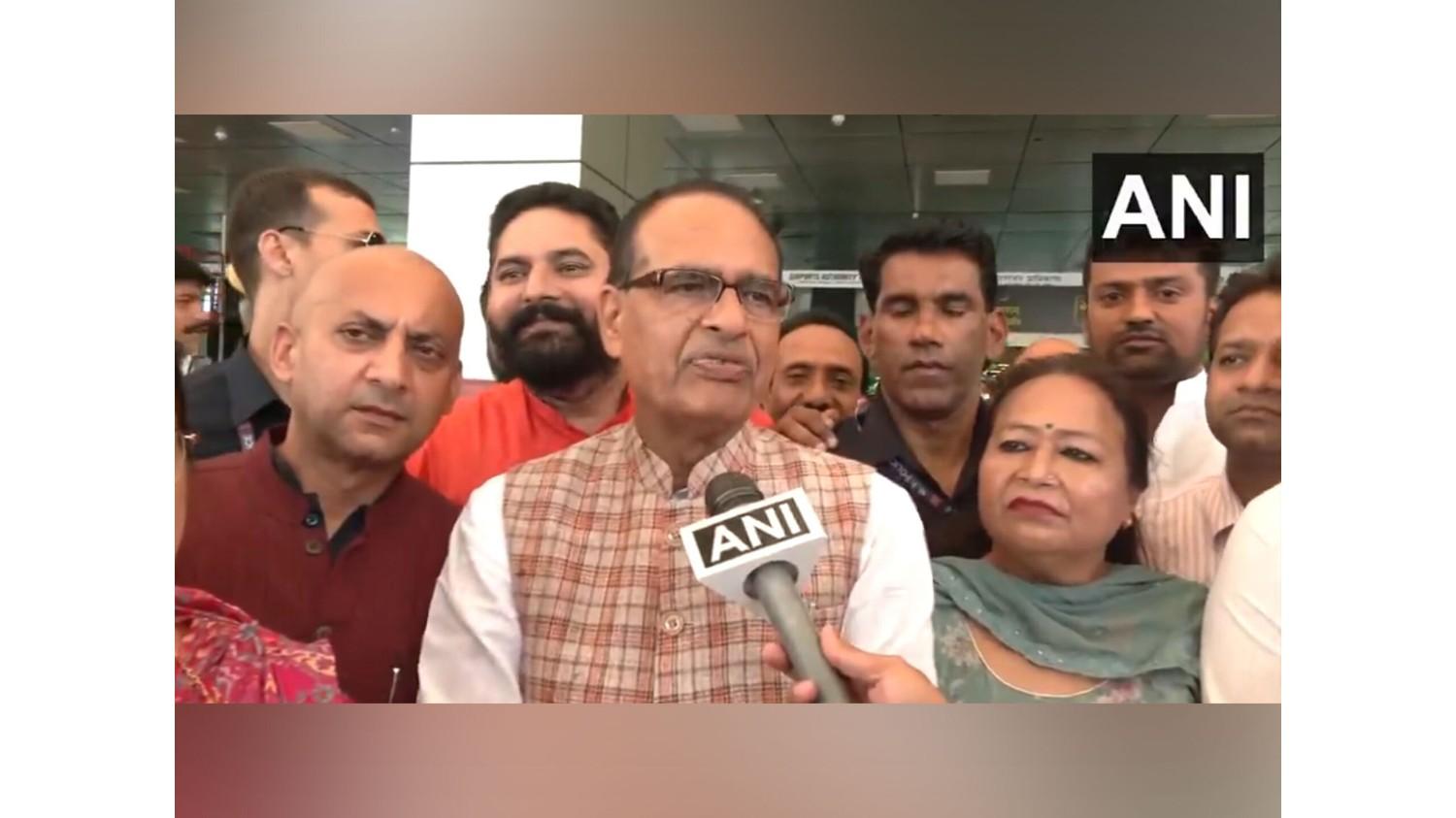 केंद्रीय मंत्री शिवराज चौहान ने जम्मू में बाढ़ प्रभावित इलाकों का किया दौरा, कहा 