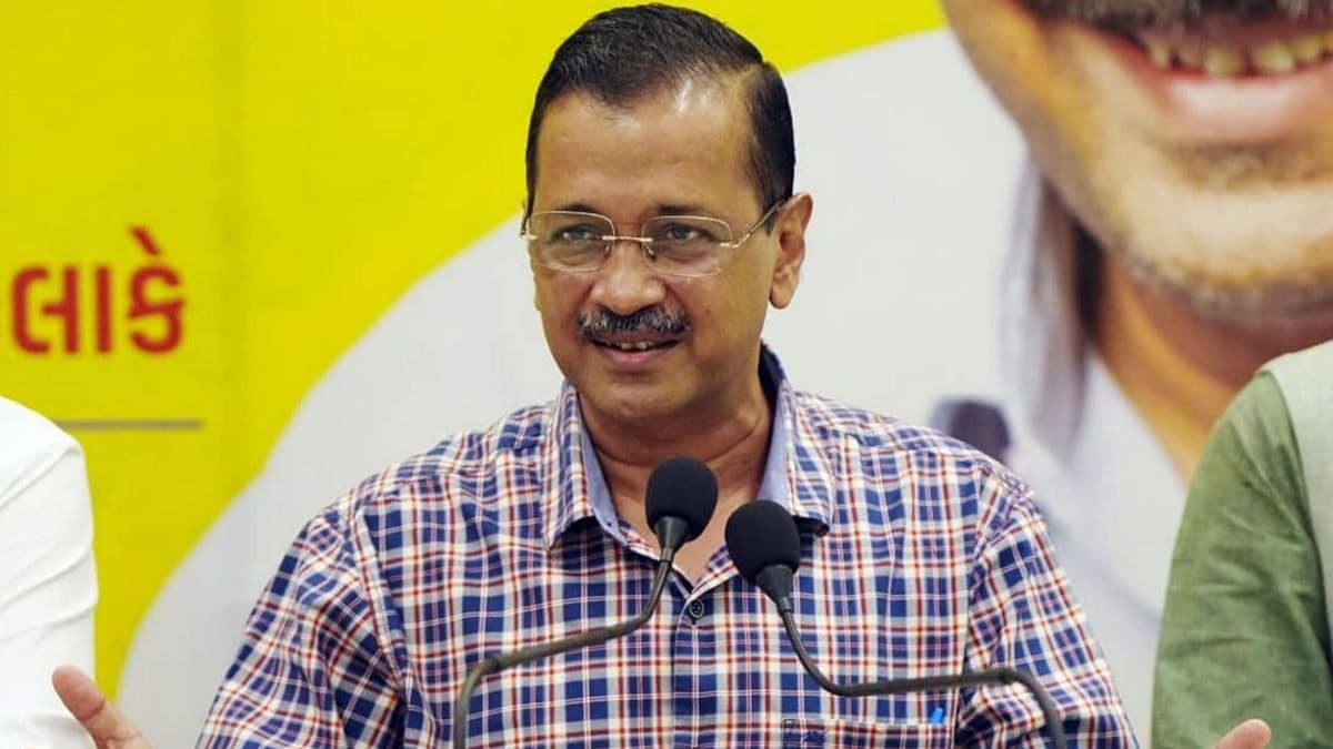 क्या आज़ादी इसलिए मिली कि देश अंग्रेजों के बजाय भाजपा का गुलाम बन जाए: लद्दाख की स्थिति पर केजरीवाल