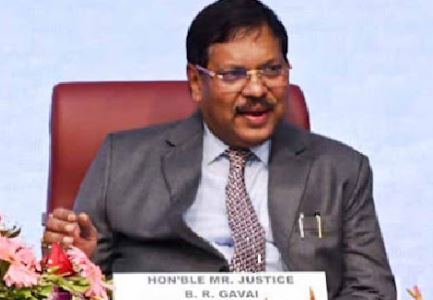 CJI पर हमला करने वाले पर अवमानना कार्यवाही शुरू करने के लिए अटॉर्नी जनरल की मंजूरी मांगी गई