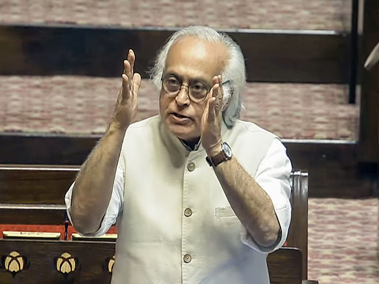 ऑपरेशन सिंदूर रोकने के दावे पर ट्रंप ने लगाया 'अर्धशतक', मोदी की तारीफ पर कांग्रेस ने कही ये बात